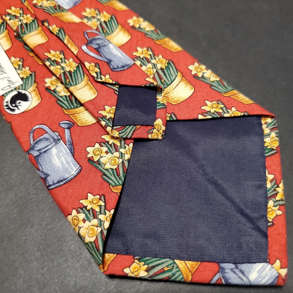 Rooster Red Flower Pot Cotton Tie - Picture 4 of 5